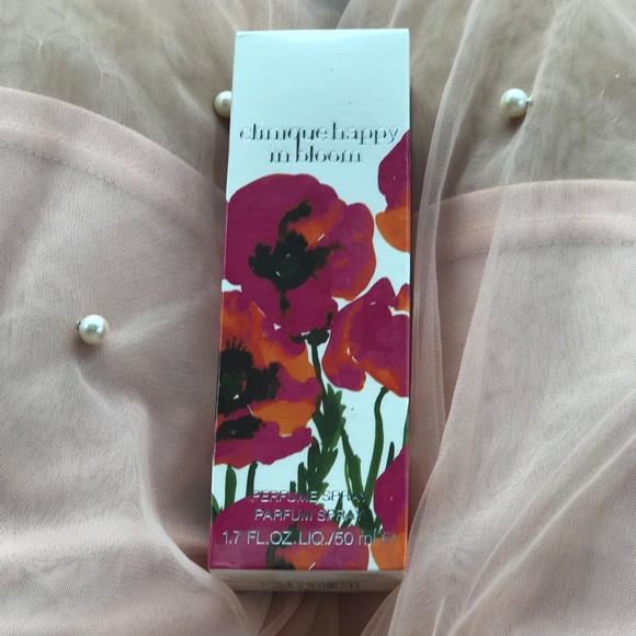 Happy In Bloom Clinique Perfume - Picture 2 of 6